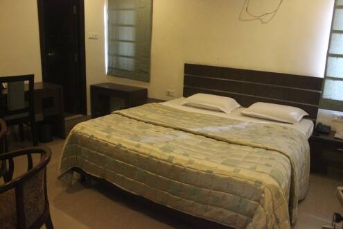 Hotel Octopus Inn, Raipur 5